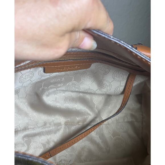 Michael Kors Hamilton Brown Monogram Logo Large Satchel Tote Bag Gold Hardware - Picture 10 of 11